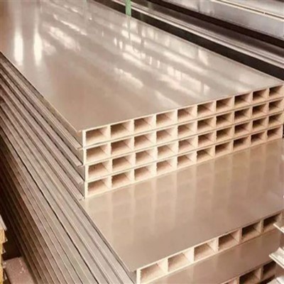 샌드위치 패널 지붕 또는 벽